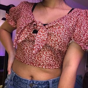 Cute flowery Shein top!